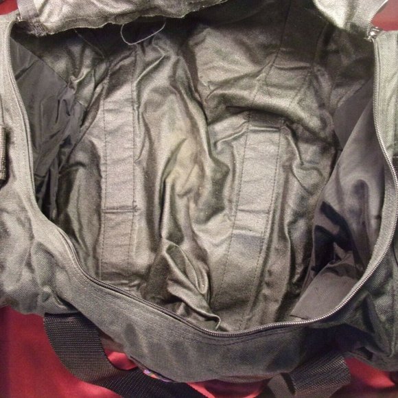 VINTAGE CAMP INN BLACK CABVAS LARGE DUFFLE BAG W/ HAND STRAPS SI1042 - Picture 11 of 12